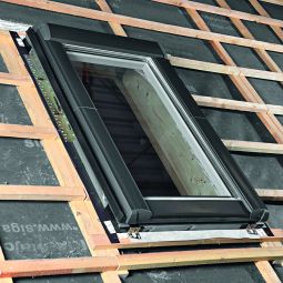 Kit de raccordement et d'étanchéité Roto EZB AAS appropriée pour toutes les tailles de fenêtres 