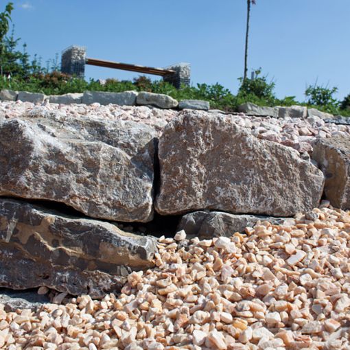 Meollons, mur de jardin, calcaire 2