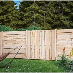 Clôture brise-vue à planches bois 3