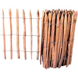 Clôture à piquets en noisetier 6