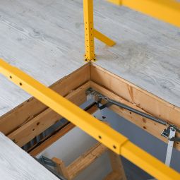 Balustrade de trémie et escalier 10