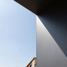 Auvent de porte rectangulaire gutta 16