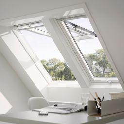 Fenêtre de toit à projection VELUX GPU 0070 PVC THERMO Double vitrage standard