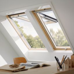 Fenêtre de toit à projection VELUX GPL 3070 bois THERMO Double vitrage standard