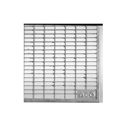 Grille caillebotis maille 30/10 mm pour courettes d'aérations ACO accessible à pied, 400 x 200 mm
