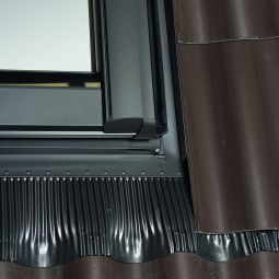 Raccord fenêtre de toit Roto EDR Rx WEL avec isolation thermique raccord d'étanchéité pour tôles ondulées profilée de 5/6 et 8