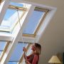 Barre de manoeuvre VELUX ZCZ 080 K pour fenêtre à rotation, 80cm de long